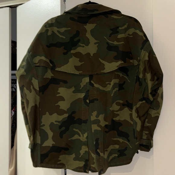 LINI Dana Camo-Print Jacket exclusively Bloomingdale’s - Picture 7 of 7